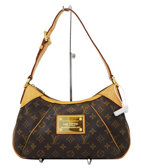 louis vuitton shoulder bags uk